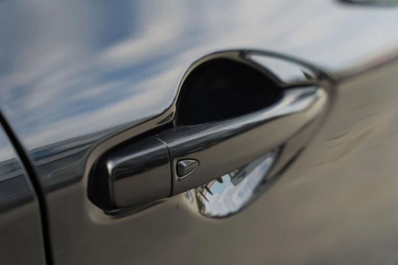 Car Thumb