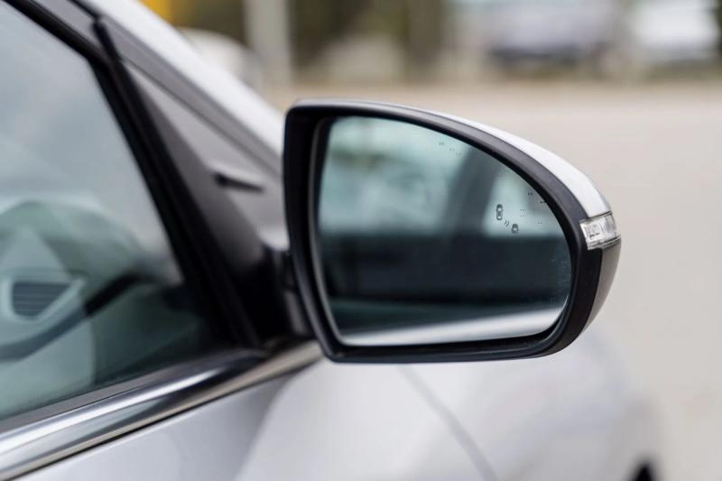 Car Thumb