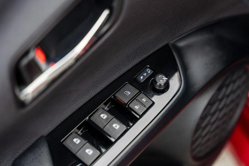 Car Thumb