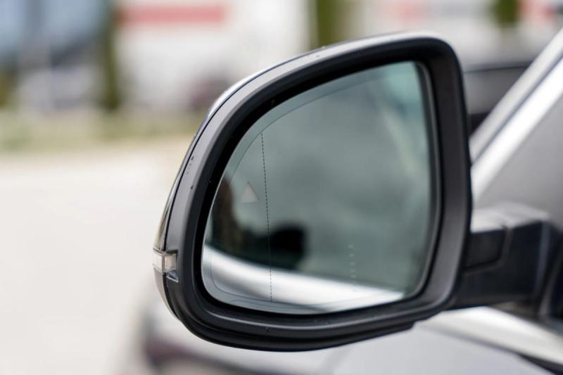 Car Thumb