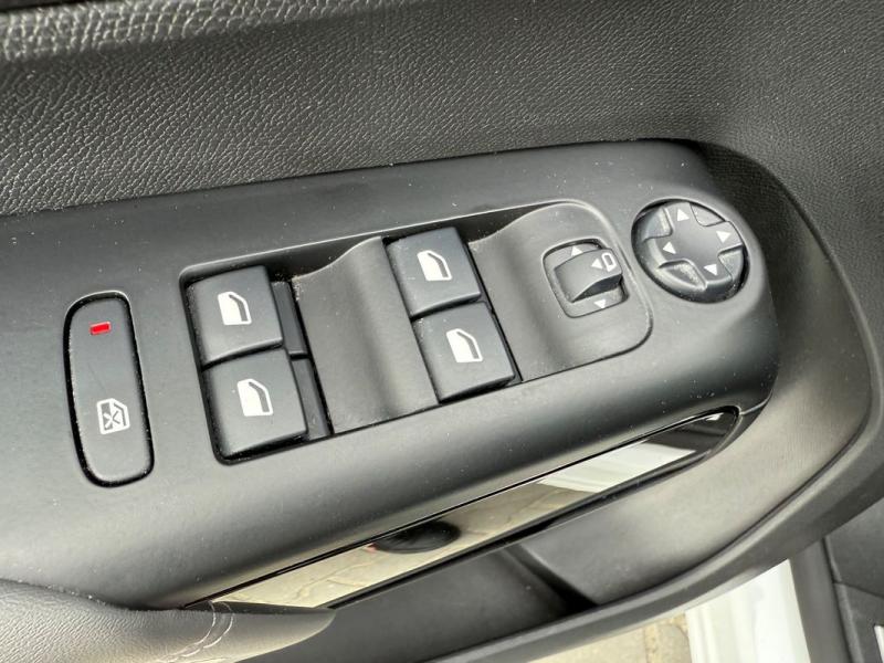 Car Thumb