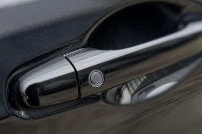 Car Thumb