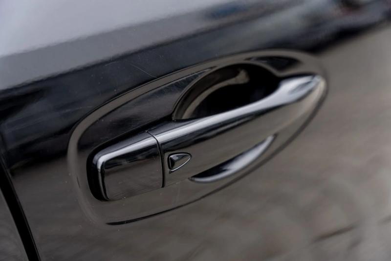Car Thumb