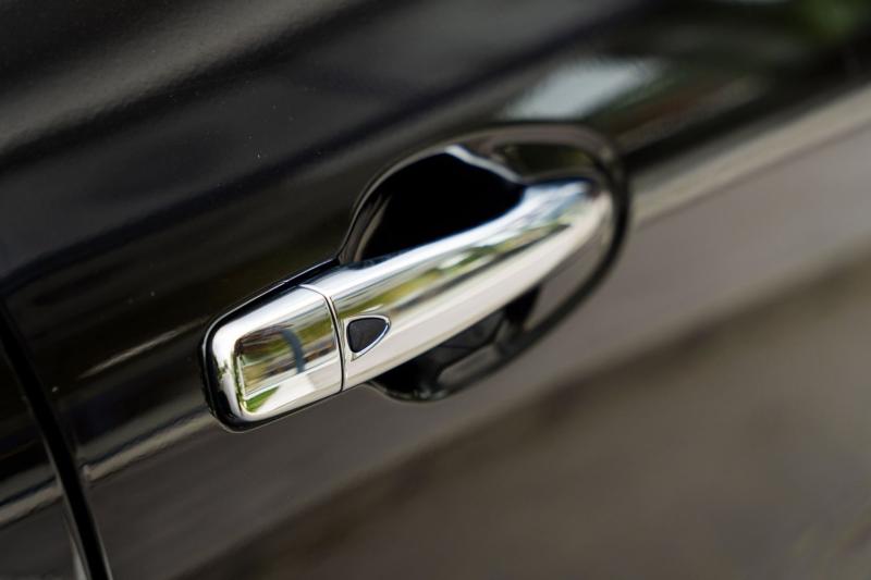 Car Thumb