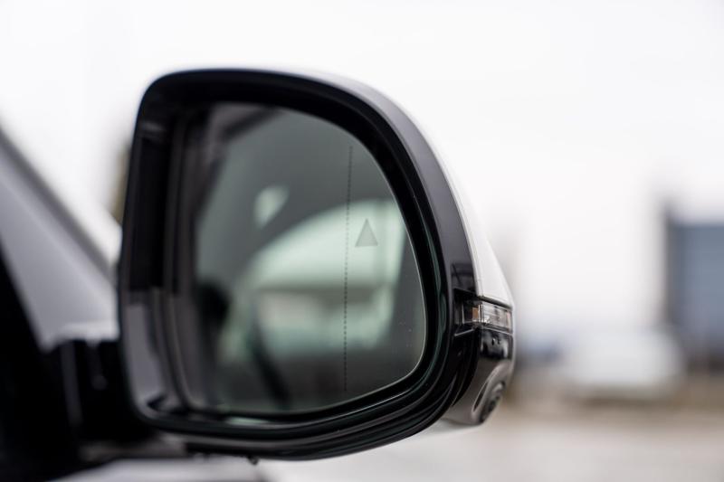 Car Thumb