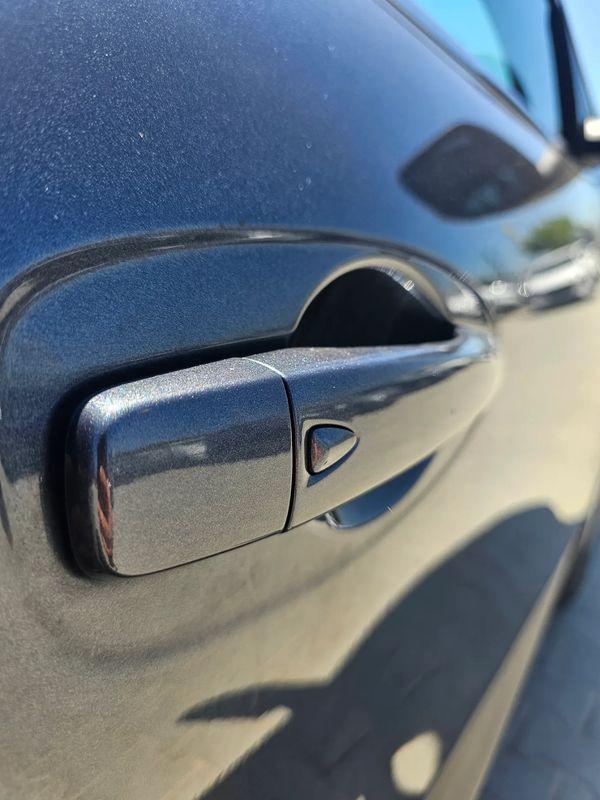 Car Thumb