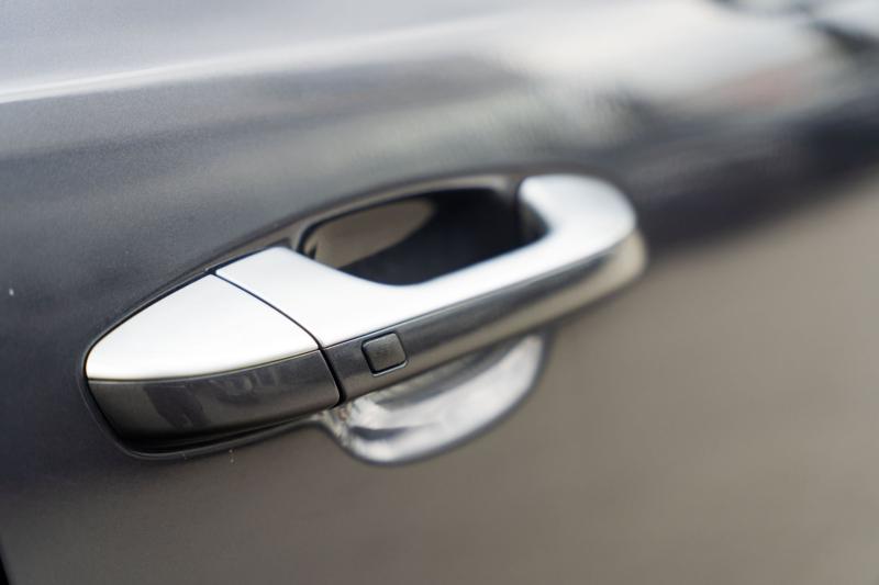 Car Thumb