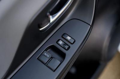 Car Thumb
