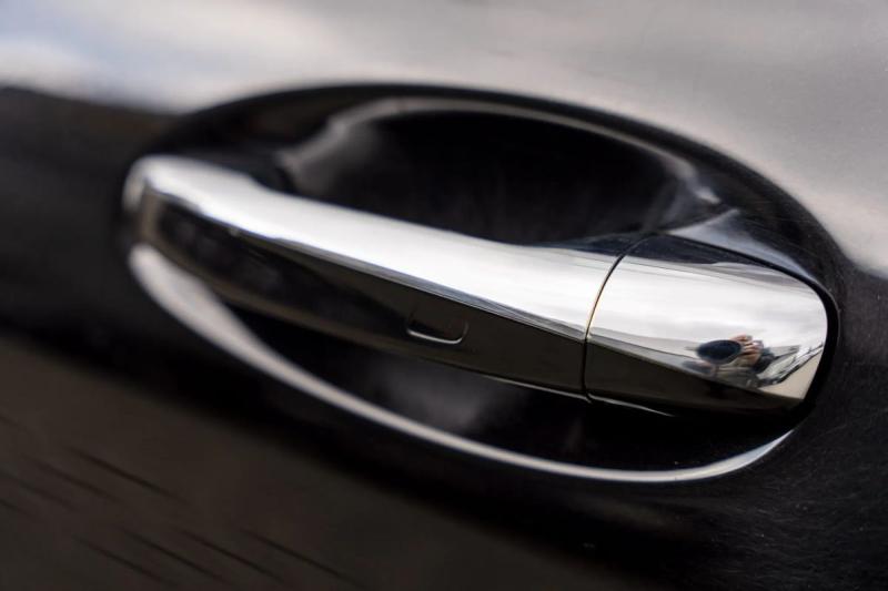 Car Thumb
