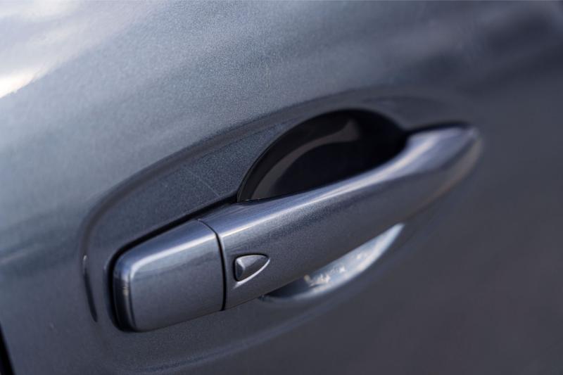 Car Thumb