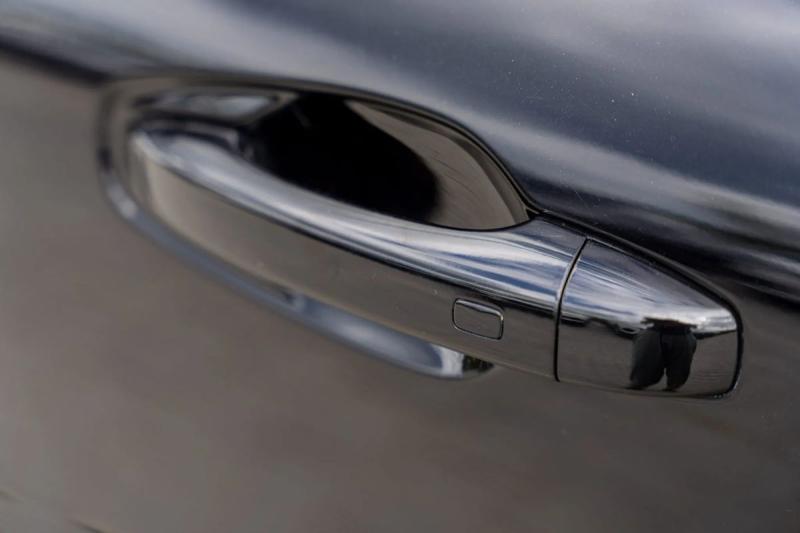 Car Thumb