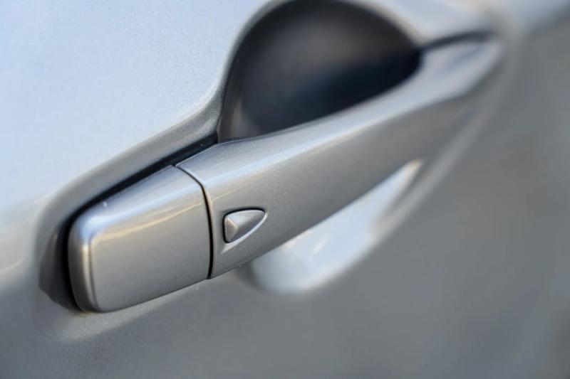 Car Thumb