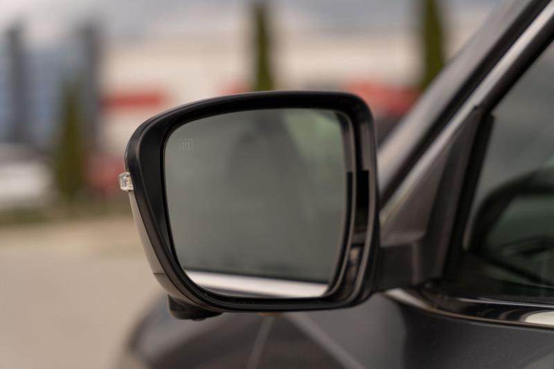 Car Thumb