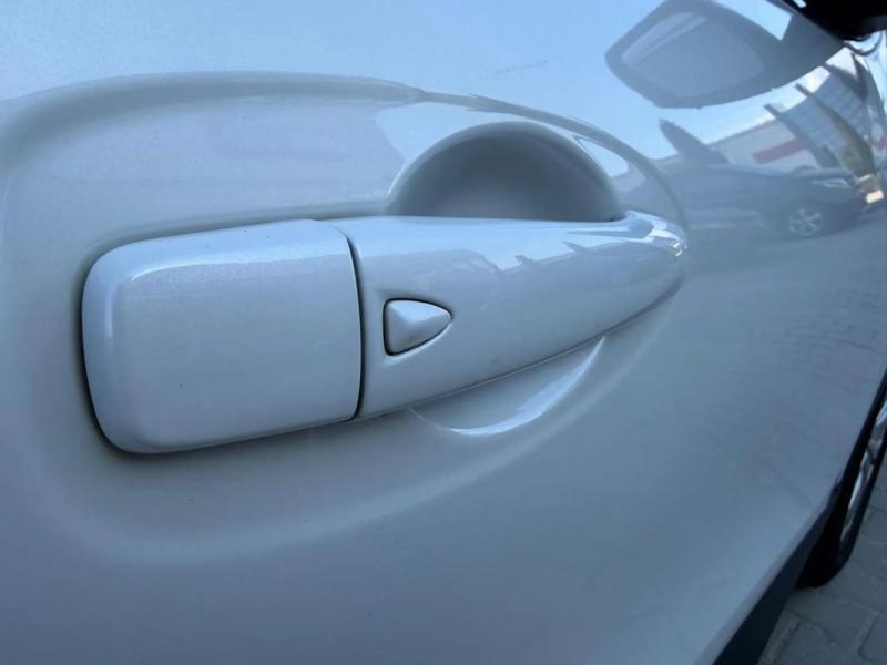 Car Thumb