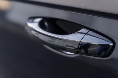 Car Thumb