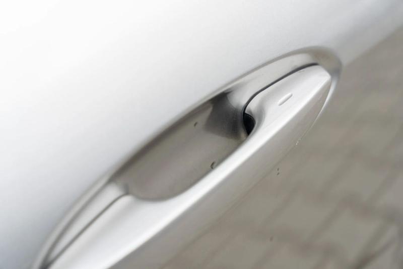Car Thumb