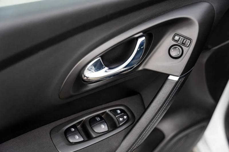Car Thumb